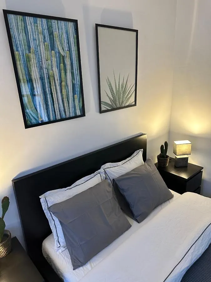 Nouveau Studio Dans Le Centre De Bruxelles Apartment